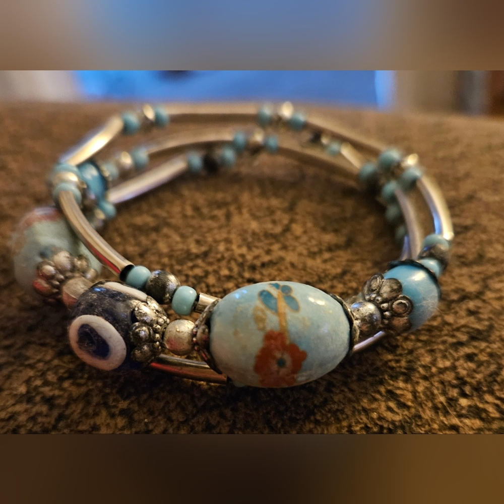 Memory Wire Evil Eye Bracelet